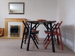 Tranquil Retreat in Ely City Center