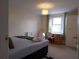 Tranquil Retreat in Ely City Center
