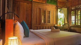 Green Tree House Villa Ubud