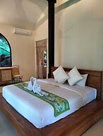Green Tree House Villa Ubud