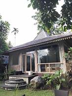 Green Tree House Villa Ubud