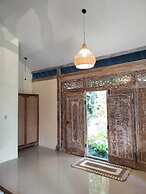 Green Tree House Villa Ubud
