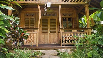Green Tree House Villa Ubud