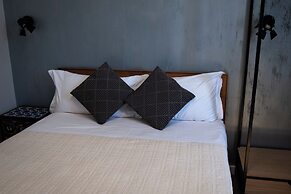 The Gate 441 Rooms