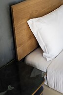 The Gate 441 Rooms