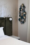 The Gate 441 Rooms