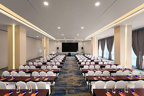 Harris Hotel & Suites Nagoya Batam