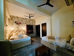 HOTEL DREAM PALACE