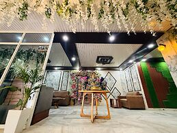 HOTEL DREAM PALACE