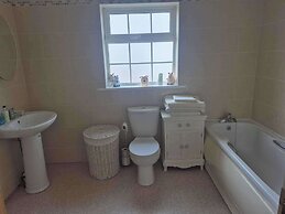 Tranquil Cottage Retreat in Kells, Leitrim