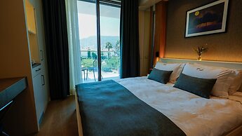 RUKA Hotel