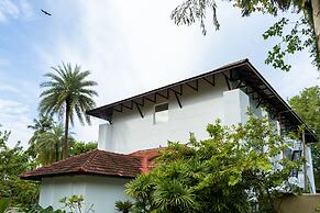 Riviera Garden