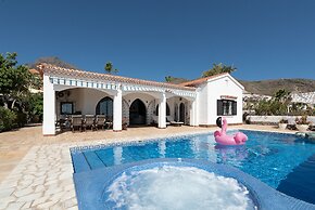 Villa Monteluz