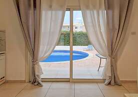 Sunshine Apartment in Pafos