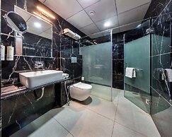 Lords Studio Inn, Jamnagar