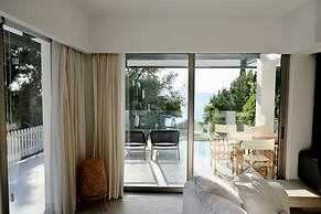 Pomos Villa Stunning Views Private Beach