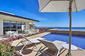 Luxe Cabo Condo w/ Ocean Views + Amenities!