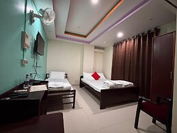 Hotel Famy Palace