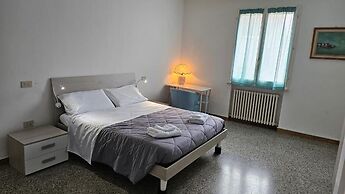 Casa luminosa con parcheggio sotto casa