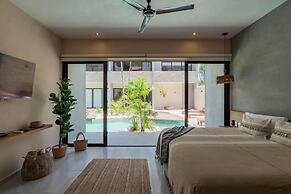 Stylish Tulum Studio Terrace Pool Relax