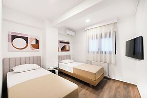 Icon Apartments