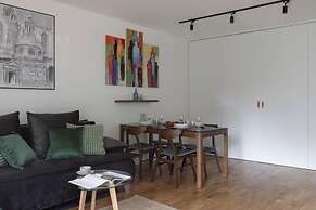 Cityscape by Fragola Apartments