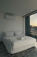 Horizon Luxury Seafront Villa