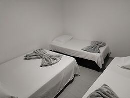 LAS CASCADAS HOSTEL TAYRONA