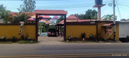 LAS CASCADAS HOSTEL TAYRONA