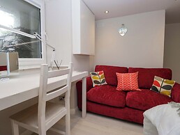 Poppy Cottage