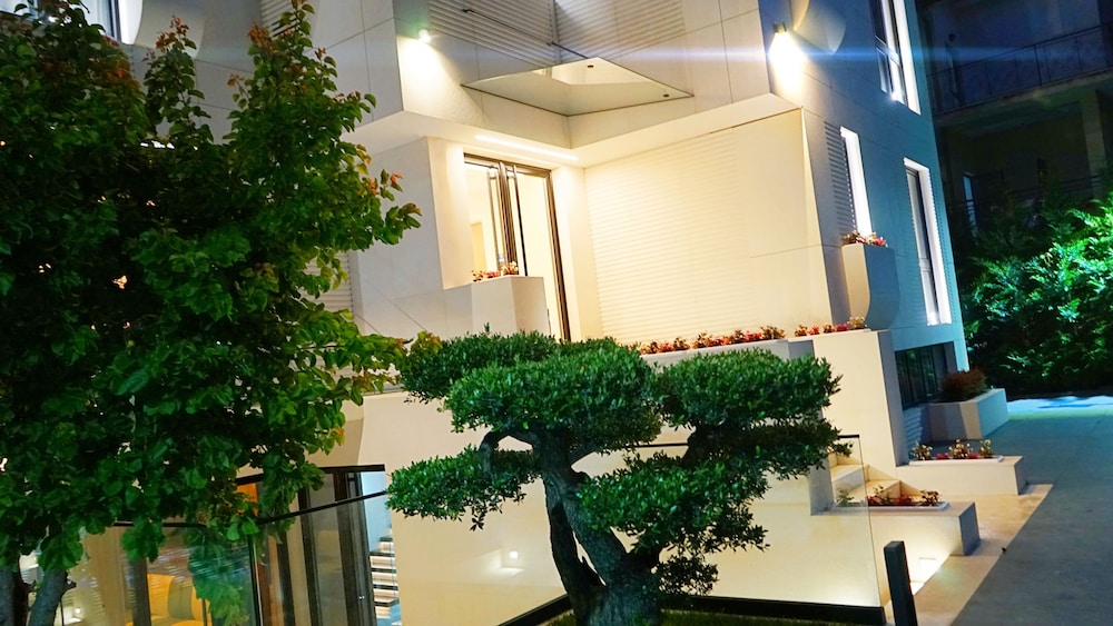 Arbnor Boutique Hotel