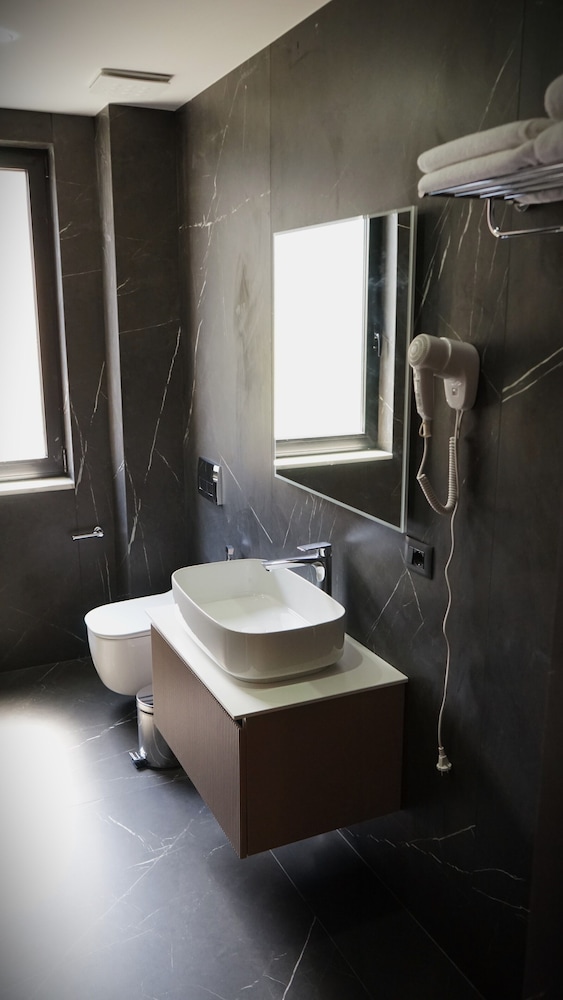 Arbnor Boutique Hotel