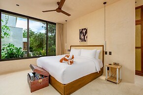 AMARI Uptown Tulum
