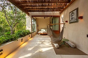 AMARI Uptown Tulum