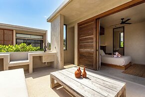 AMARI Uptown Tulum