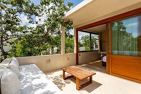 AMARI Uptown Tulum