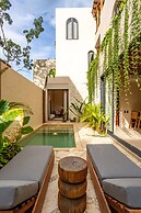 AMARI Uptown Tulum