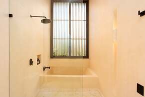 AMARI Uptown Tulum
