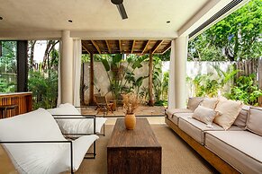AMARI Uptown Tulum