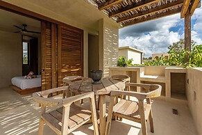 AMARI Uptown Tulum