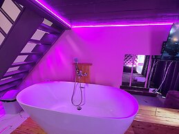 Romance Apartment