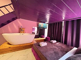 Romance Apartment