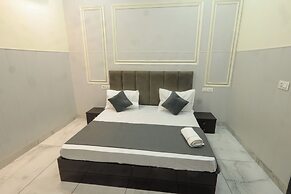 Sapphire Hotel & Banquet