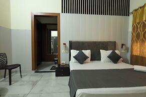 Sapphire Hotel & Banquet
