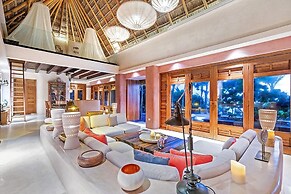 Anana Casa Cantarena Beachfront Meals Included