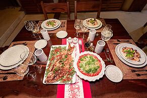 Anana Casa Cantarena Beachfront Meals Included