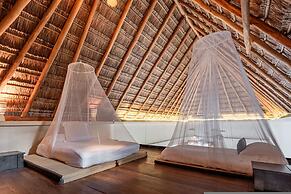 Anana Casa Cantarena Beachfront Meals Included