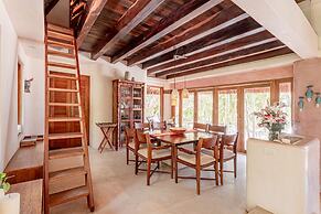 Anana Casa Cantarena Beachfront Meals Included