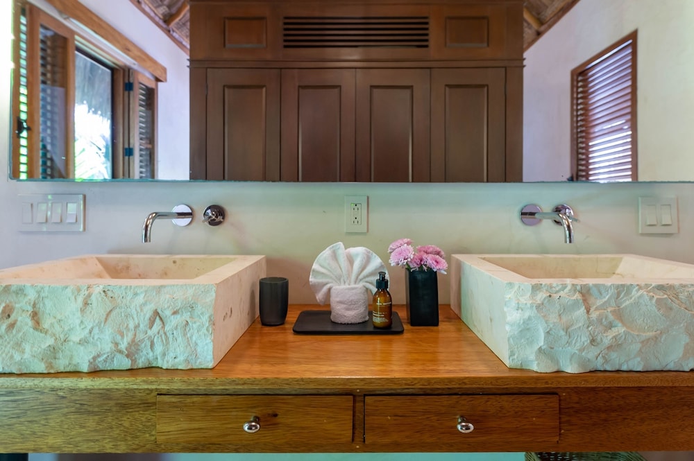 Anana Hacienda Chekul Sanctuary w Private Beach