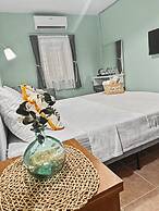 Hanole Macaron Guest House